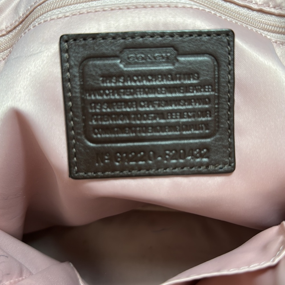 Coach Purse. - Picture 3 of 8